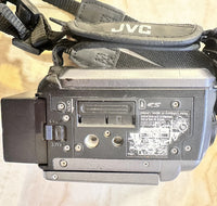 Vintage JVC Everio GZ-MG20U 20GB HDD Mini Video Camera Bundle Works