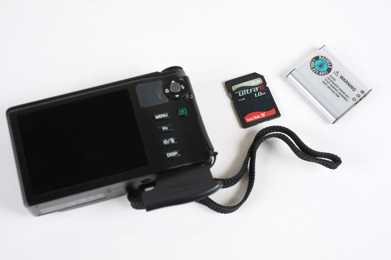 Vintage RICOH CX4 10.0MP Compact Digital Camera Black
