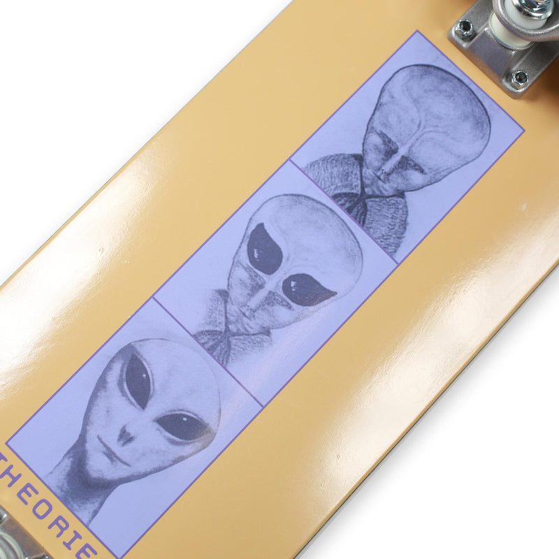 Theories Alien Evolution 2 Complete Skateboard Deck