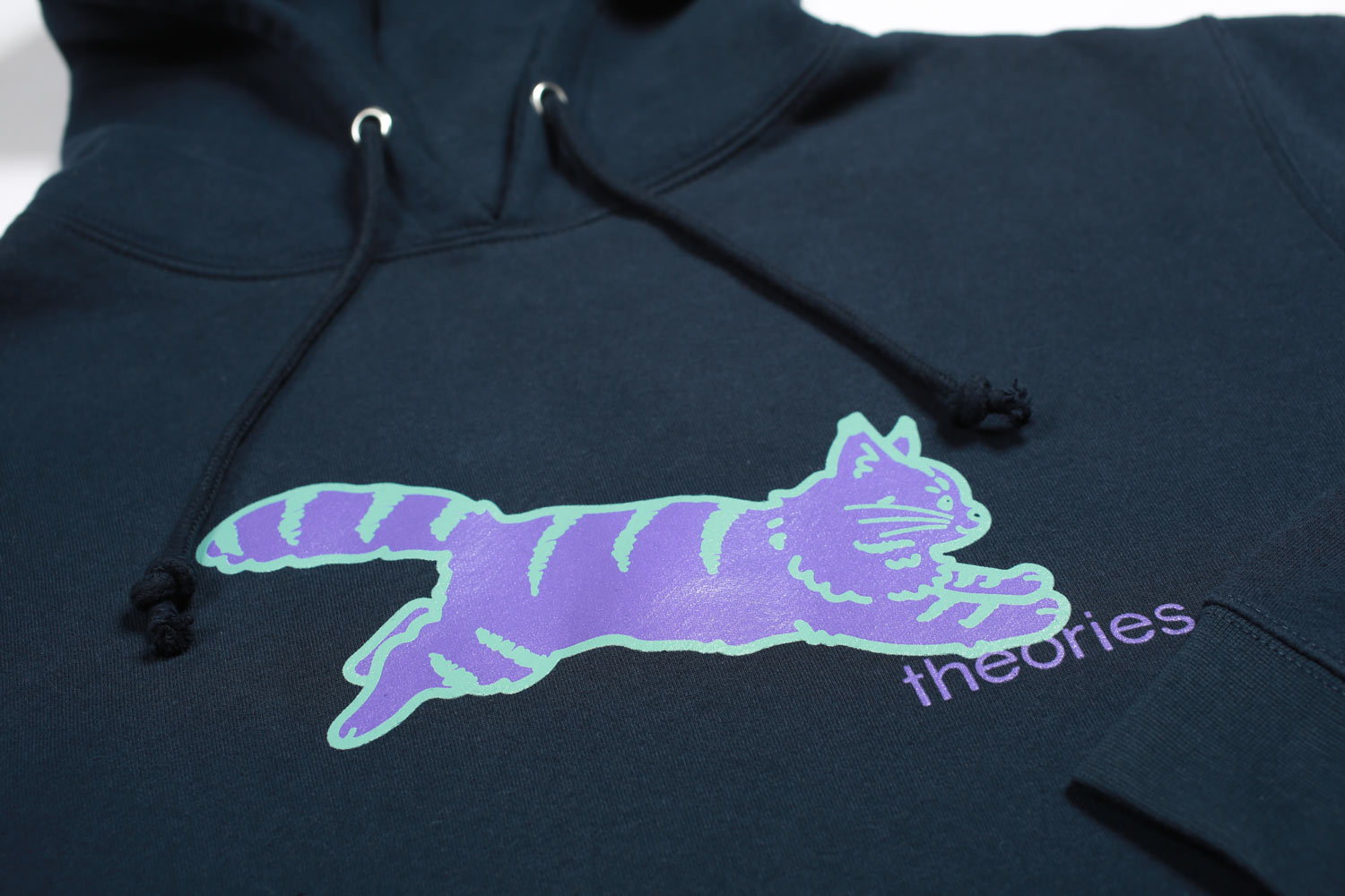Theories Conscious Kitty Hoodie Washed Navy