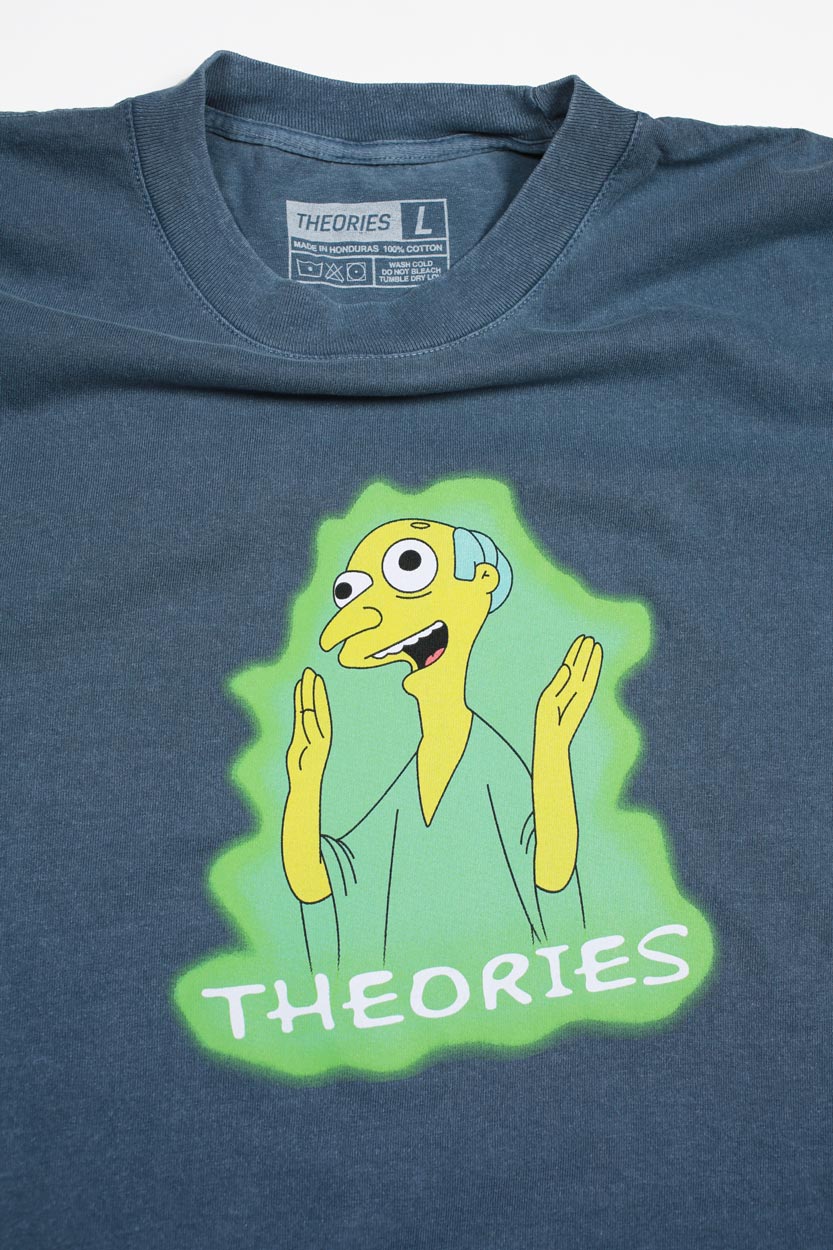 Theories Healthy Green Glow Garment Dyed Tee Washed Navy