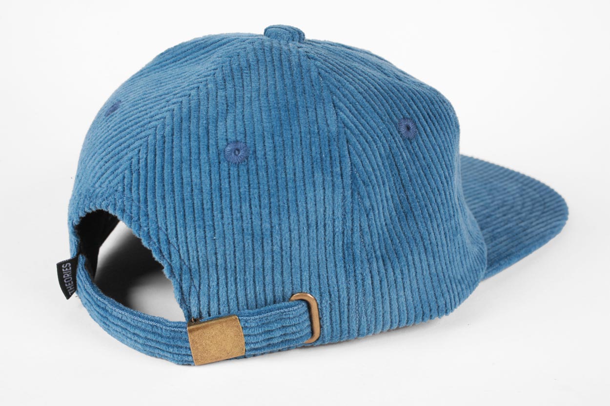 Theories Big Apple Corduroy Strapback Cap Königsblau