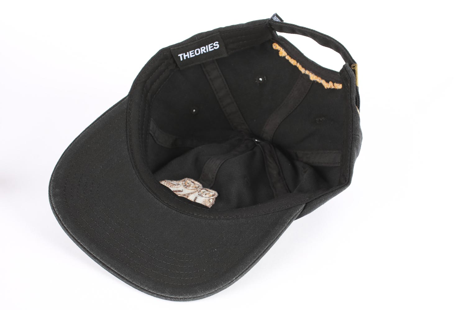 Theories Not What They Seem Strapback Hat Black VORBESTELLEN