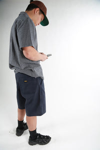 Theories PIANO TRAP II SHORTS Navy Model Side