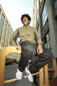 Theories TAILWIND VENTED WINDBREAKER JACKET Palm/Black