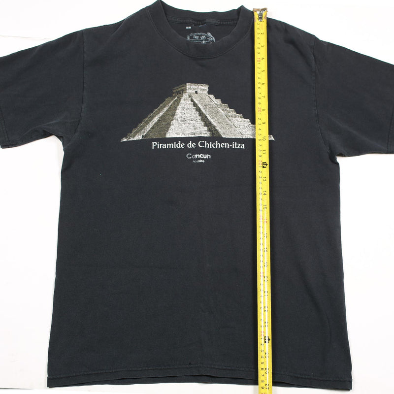 Vintage Chichen-Itza Pyramid Cancun Tee Black M