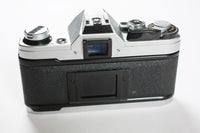Appareil photo argentique Canon AE-1 vintage 35 mm avec objectif Canon 50 mm F/1.8