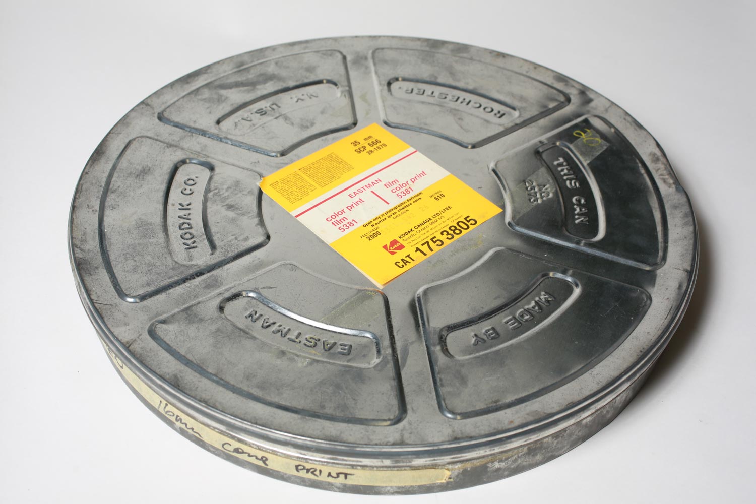 Vintage Lot of 5 x 16mm Motion Picture  Film Canisters in 14-15" Diameter