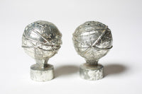 Vintage 1964 Flushing Meadows World's Fair NY Salt and Pepper Shakers With Tray