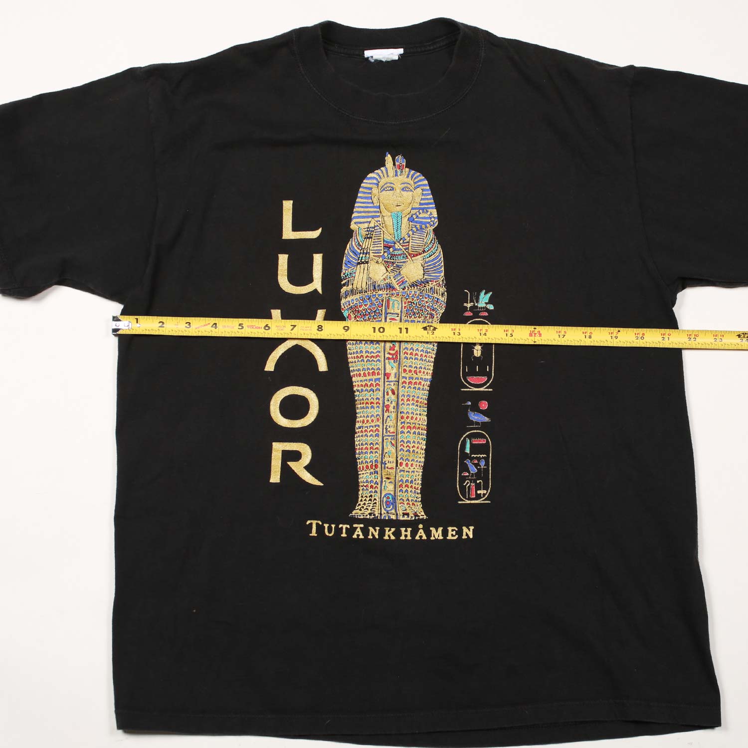Vintage Luxor Hotel King Tut Tee Black L