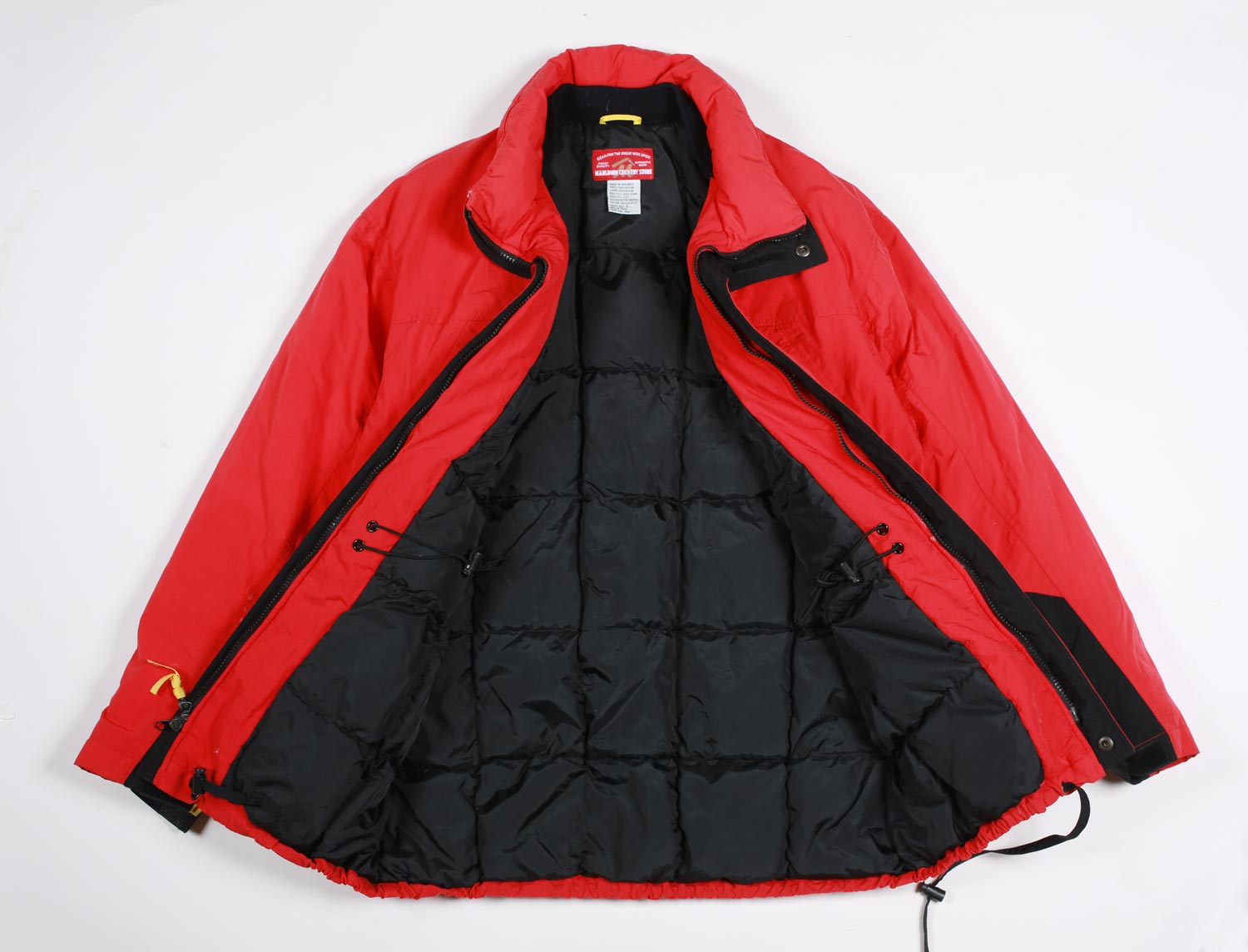 Vintage Marlboro Country Store Duck Down Jacket Red and Black S