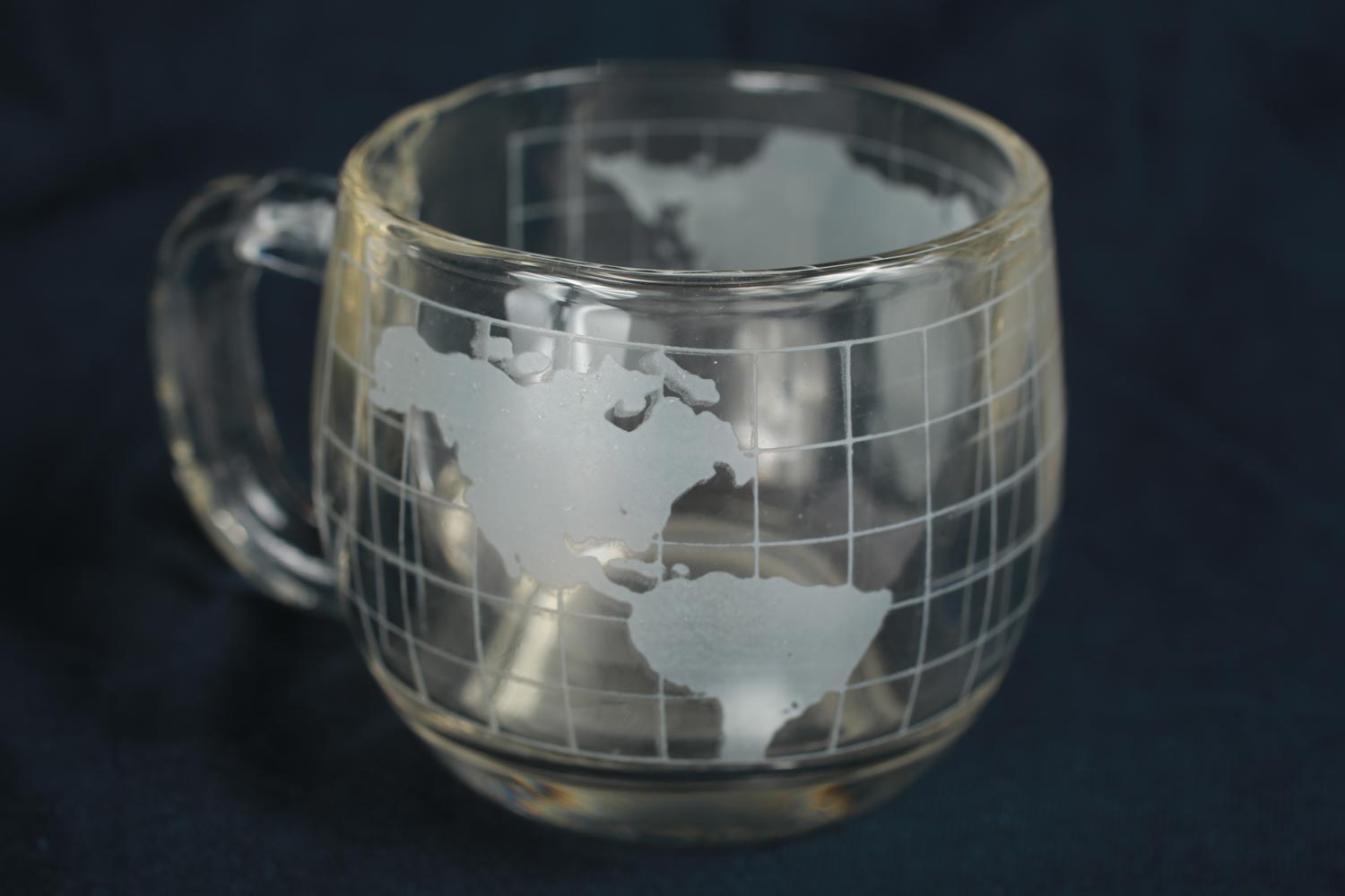 Vintage 1970s Nestle Etched World Map Glass Mug