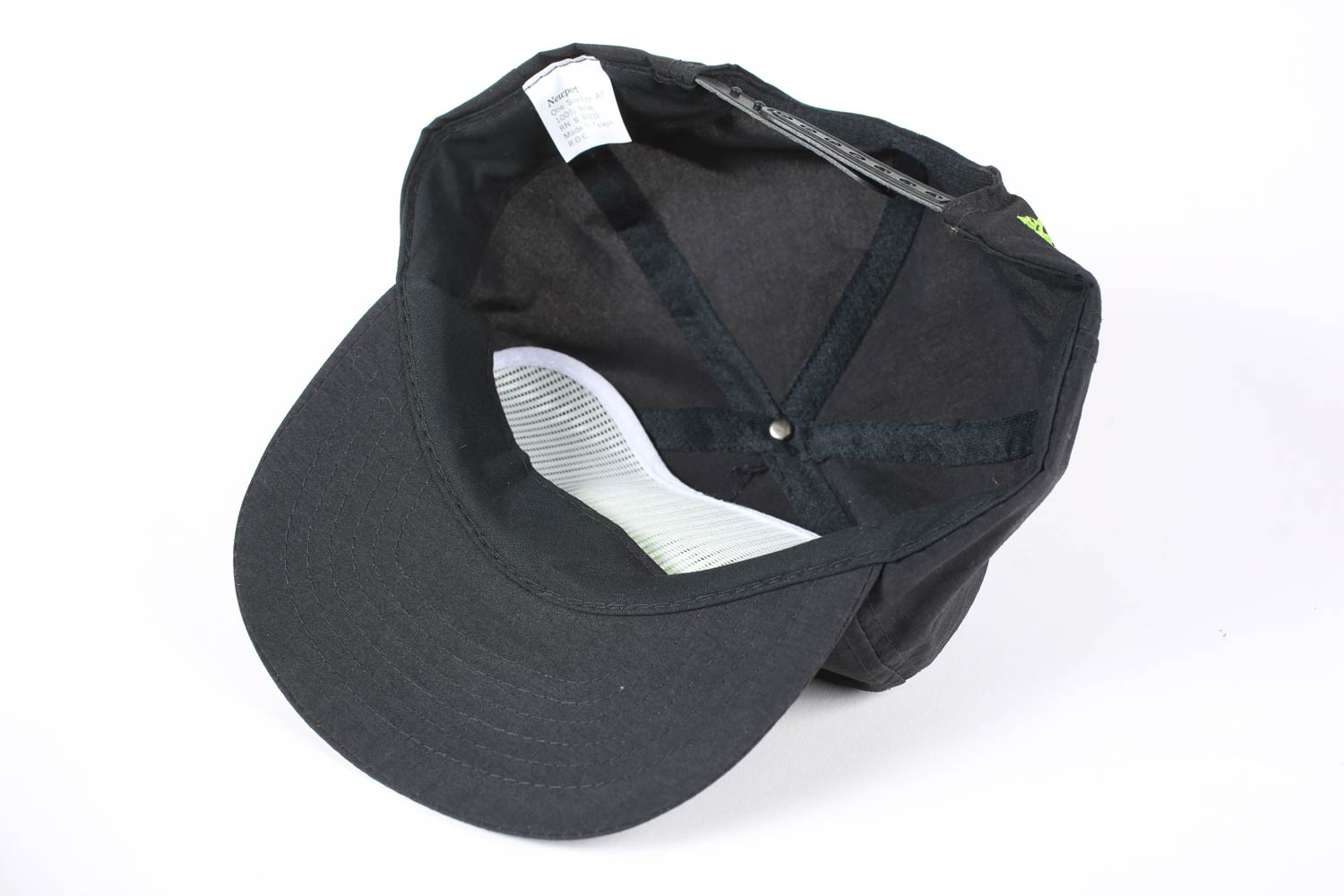 Vintage Newport Cigarettes Pleasures Nylon Snapback Hat Black