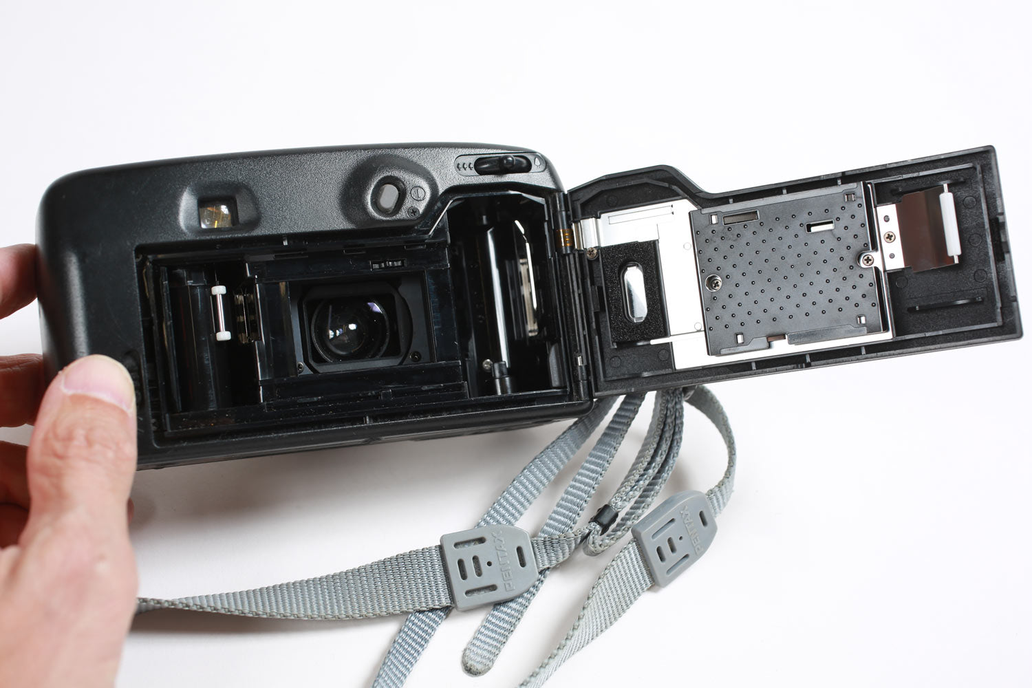 Vintage Pentax Zoom 60-X 35mm Film Camera – THEORIES OF ATLANTIS
