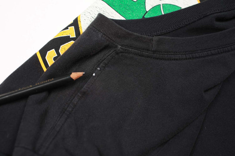 Vintage Nike Roswell Rayguns Tee Black XXL top seam holes
