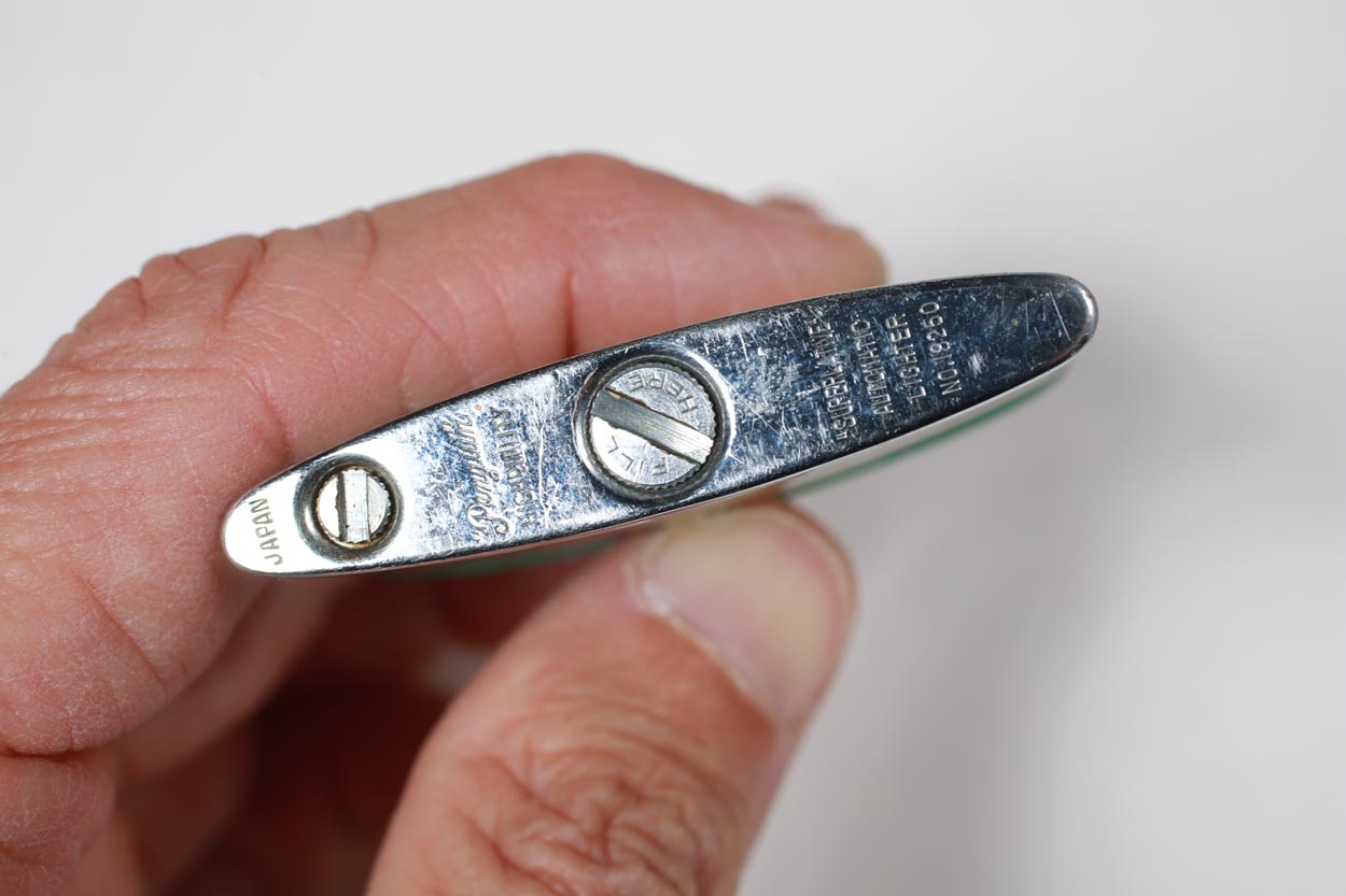 Vintage Salem Cigarette Zenith Butane Lighter
