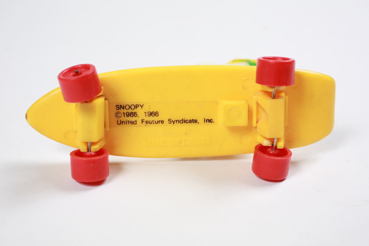 Vintage Snoopy Pilot Goggles Skateboarding Toy 1966