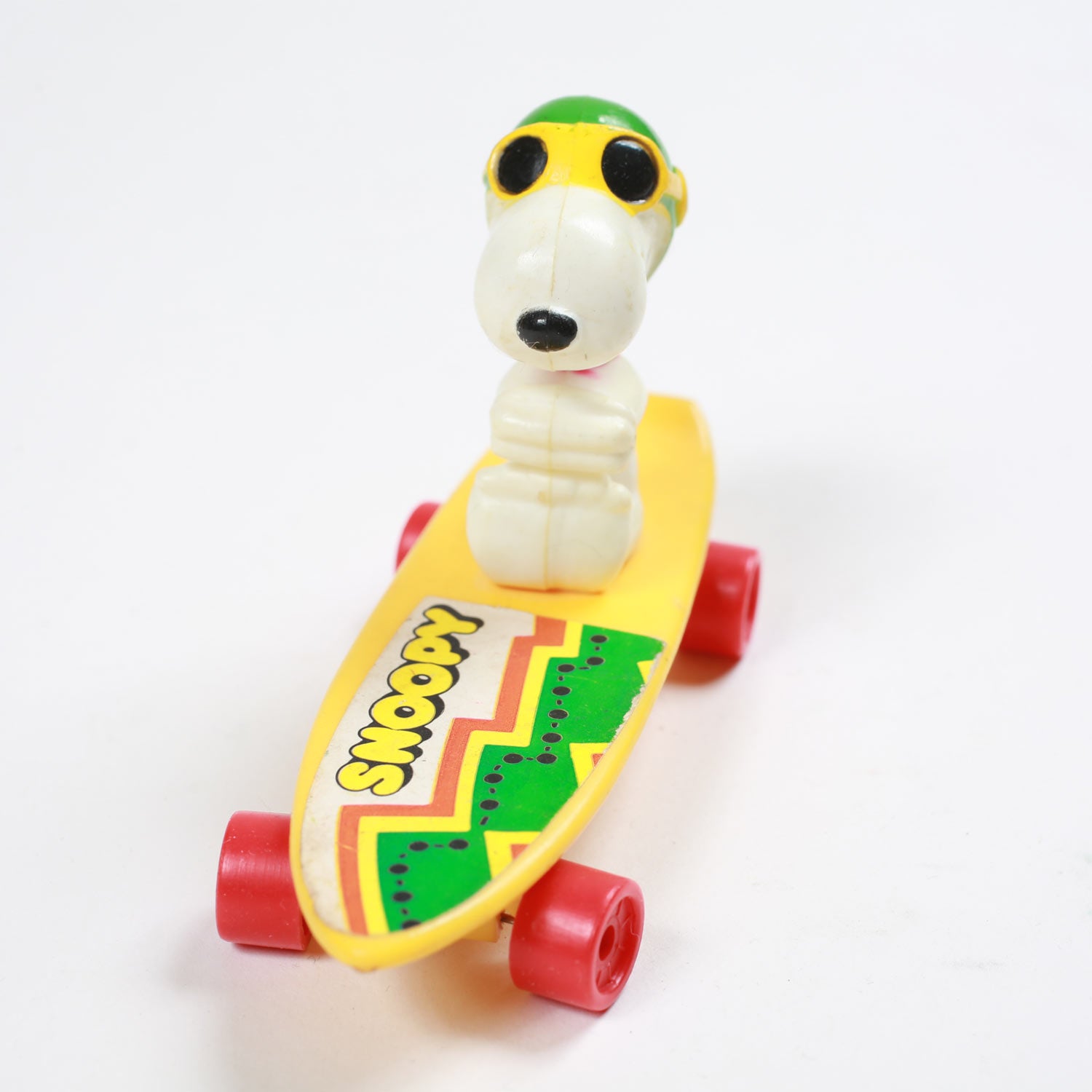 Vintage Snoopy Pilot Goggles Skateboarding Toy 1966