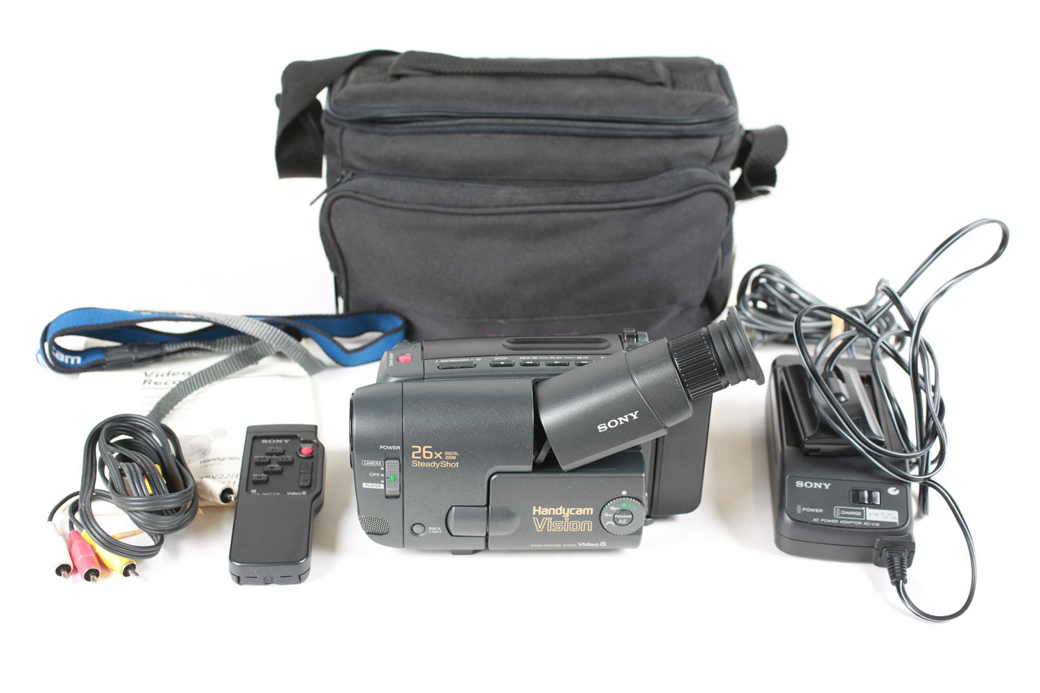 SONY Video8 ビデオカメラ　CCD-TR212 ① Vintage Sony Handycam Vision CCD-TRV212 8mm Video Camera Bundle