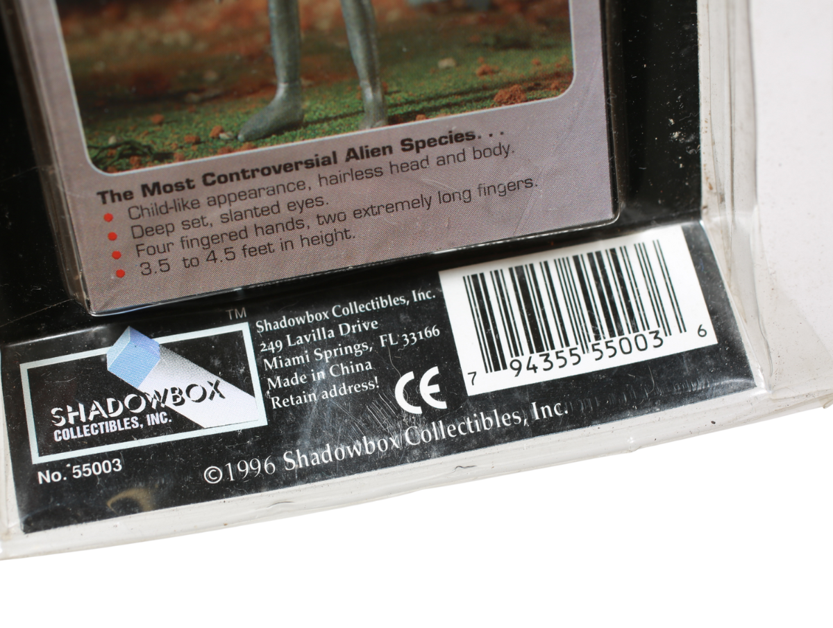 Vintage Roswell Alien Figure Shadowbox Collectibles 1996