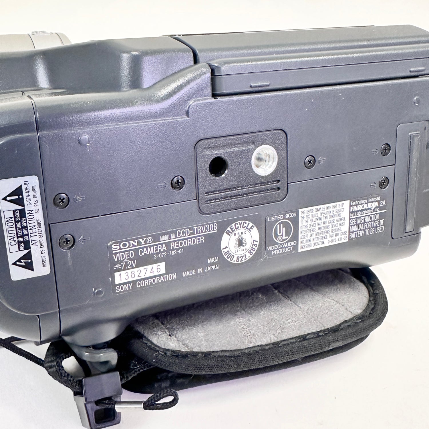 Vintage Sony Handycam Vision Hi-8 CCD-TRV308 Video Camera