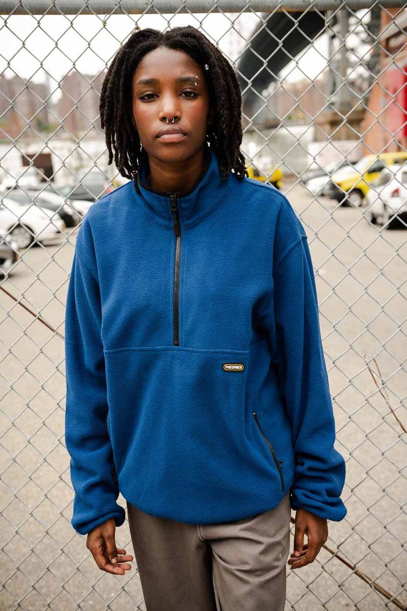 THEORIES CATSKILLS FLEECE PULLOVER BLUE ON MODEL